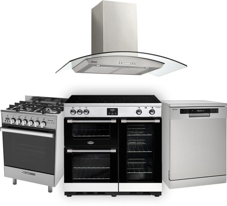 Freestanding cooker, rangehood and dishwasher appliance set